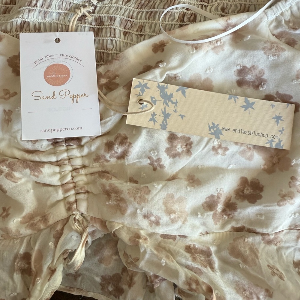 Endless Blu Floral Long Sleeve Crop Top~ Small - Picture 6 of 7